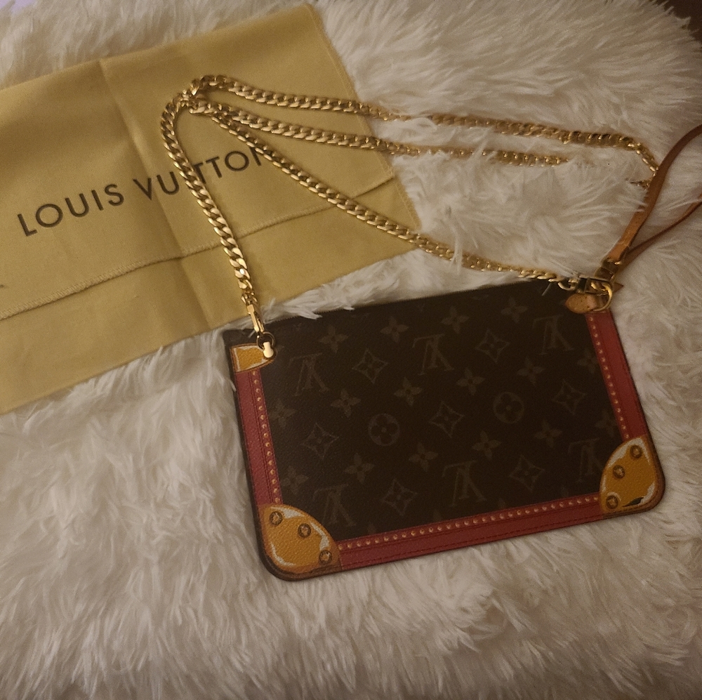 Copy - ✨💕LV Pouch Neverfull Limited edition Summer trunks collection 2018✨💕